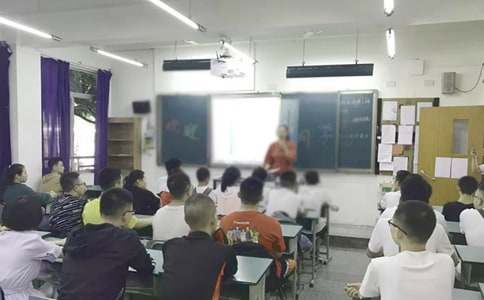 小学新生家长会班主任发言稿